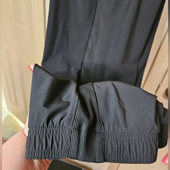 #116 Athleta Brooklyn Joggers- Black NWT- Size: 26 - Picture 6 of 10